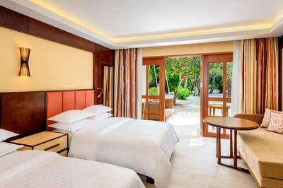 Twin/Twin Deluxe Guest Room Garden View