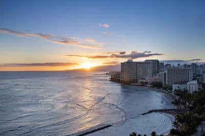Kealohilani Tower Ocean Front Guest Room - Sunset