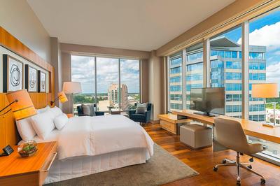 Premium Corner King Guest Room