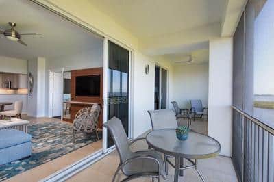 Oasis Suite Screened In Balcony