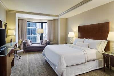 King Corner Club River View Guest Room