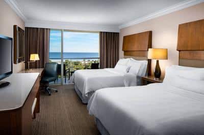 Queen/Queen Ocean View Guest Room