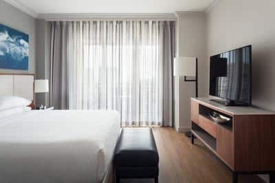 King Suite - Bedroom