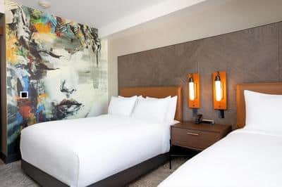 Queen/Queen Guest Room
