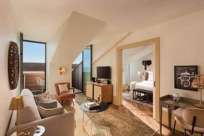 Signature Suites