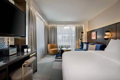 Junior Suite - Bedroom