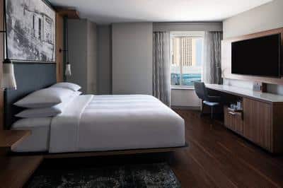 Junior Suite - Bedroom