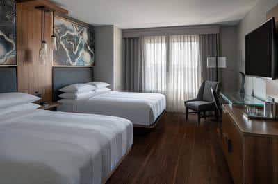Queen/Queen Guest Room