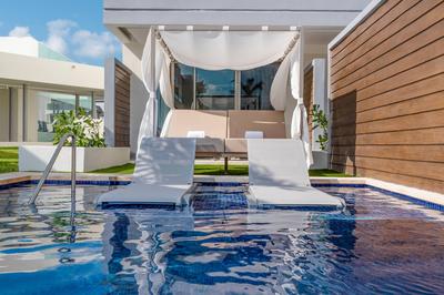 Junior Suite Swim Out - Pool