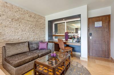 Junior Suite Living Room