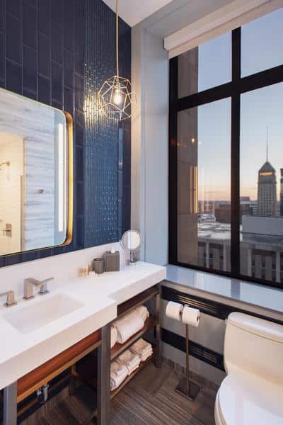 Premier King Suite Bathroom