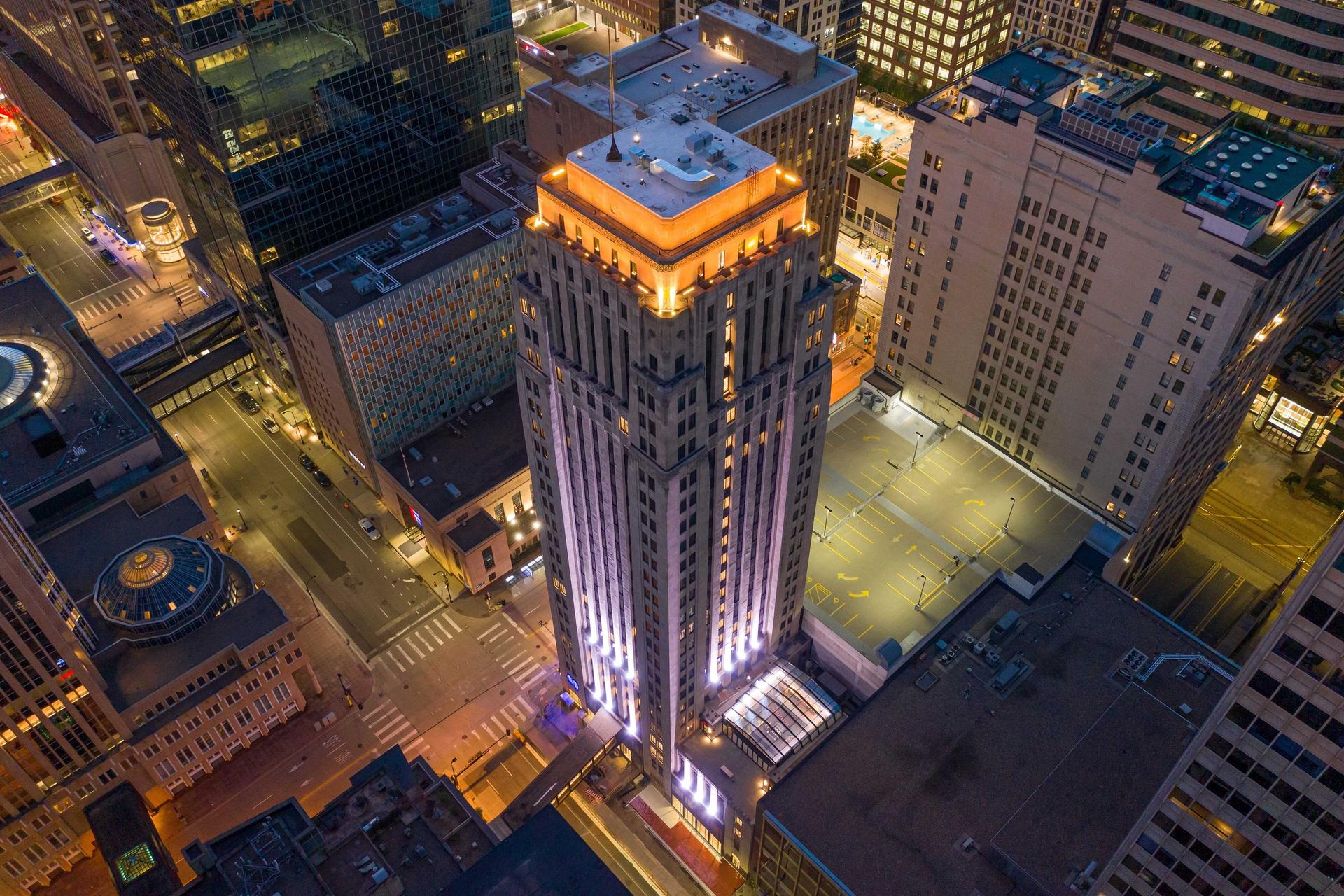 Rand Tower, Minneapolis, a Tribute Portfolio Hotel