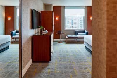 Deluxe King Guest Room