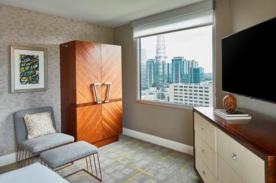 Executive Suite - Bedroom View