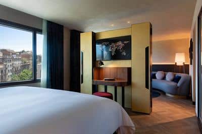 Mosaic Junior Suite