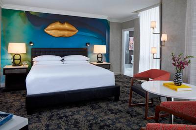 Presidential Suite - King Bedroom