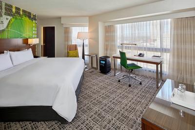 Pure Room, King, Corner Guest Room