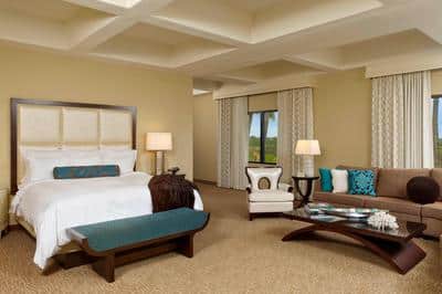 Corner King Suite