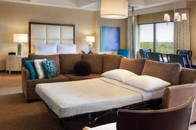 Executive King Suite - Sofa Bed