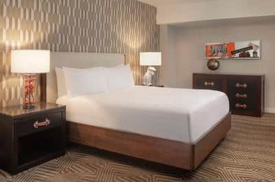 King Executive Enhanced Suite
