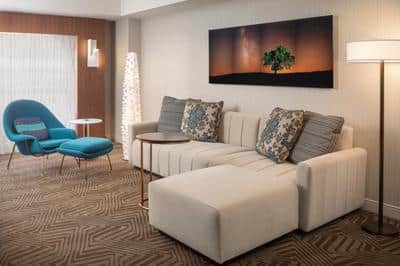 King Executive Enhanced Suite