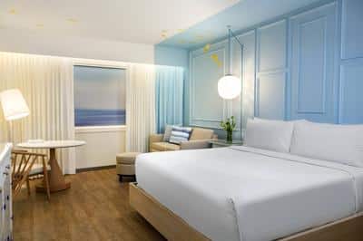 King Interior Guest Room