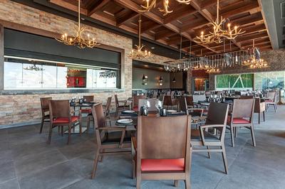 Hunter Steakhouse