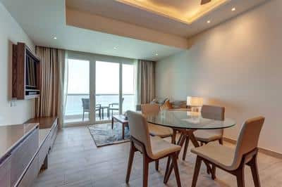 Luxury Presidential Suite Ocean Front Diamond Club