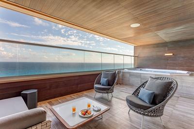 Luxury Chairman Suite