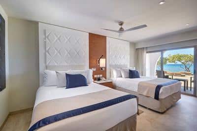 Luxury Room Beach Walkout Diamond Club
