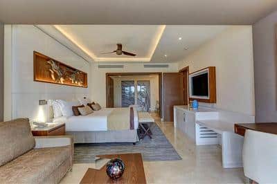 Two-Bedroom Luxury Chairman Suite