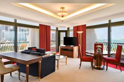 Junior Suite - Living Area