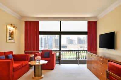 Accessible Deluxe Guest Room - Living Area