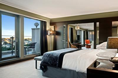 King Deluxe Terrace Suite