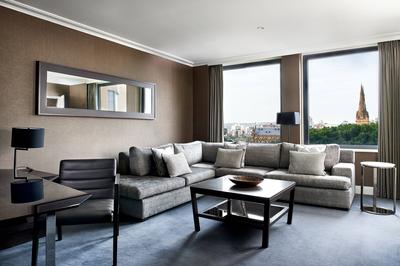 Executive Suite Lounge