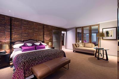 Ambassador Suite - Bedroom