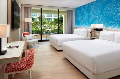 Queen/Queen Guest Room - Garden View
