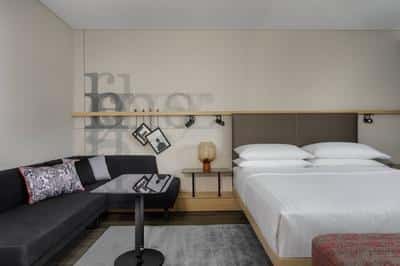 Premier Suite - Bedroom