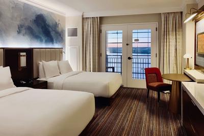 Atrium View Room
