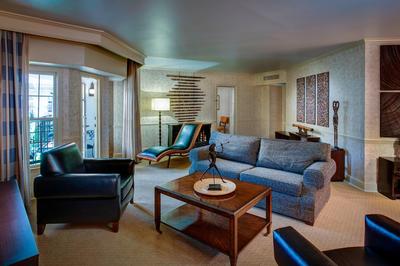 Executive Parlor - Atrium View