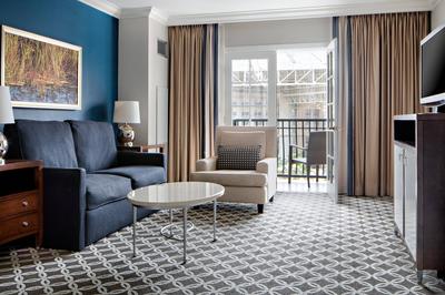 Deluxe Suite Living Room