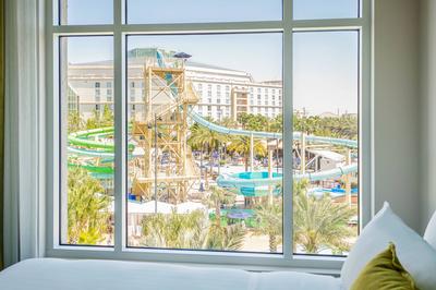 Queen/Queen Water Park View Gulf Coast Guest Room