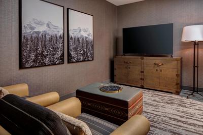 Junior Suite - Living Room