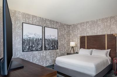 Parlor Suite
