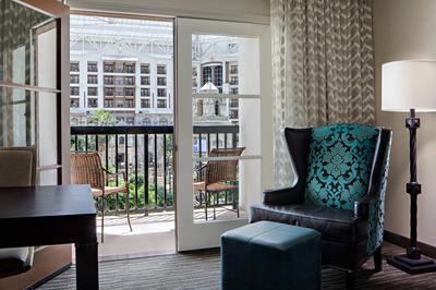 Guest Room Center Atrium View