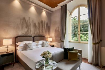 Deluxe Park View Room