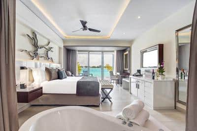 Luxury Swim Out Suite