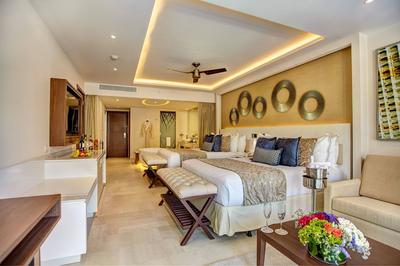 Luxury Suite