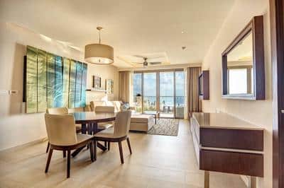 One-Bedroom Luxury Presidential Suite