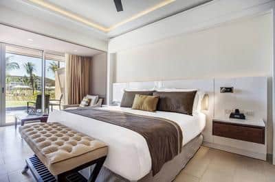 Luxury Junior Suite Swim Out
